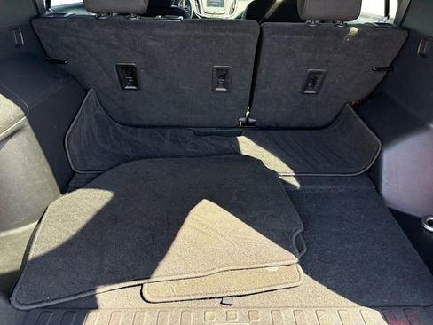 Used 2022 Chevrolet Equinox LT AWD/4WD image 19