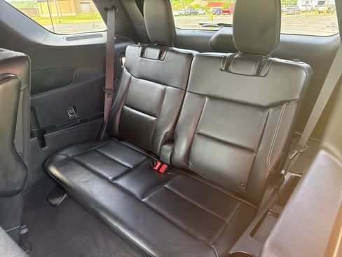 Used 2021 Ford Explorer ST w/ Equipment Group 401A AWD/4WD image 30