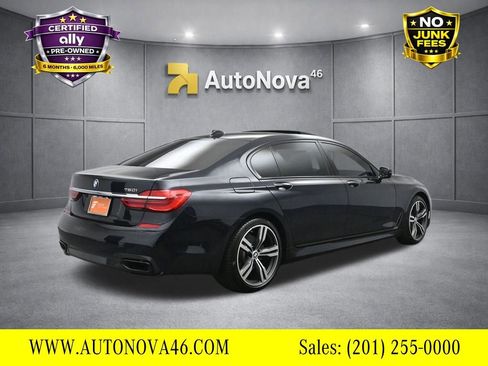 Used 2019 BMW 750i image 6