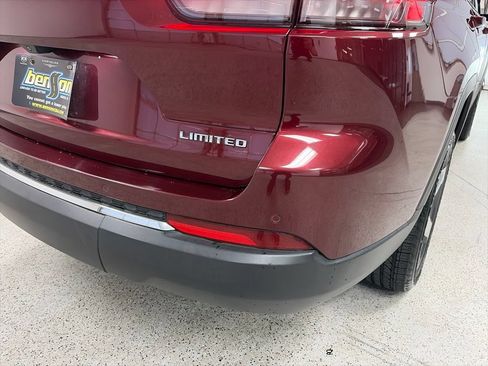 Used 2021 Jeep Grand Cherokee L Limited AWD/4WD image 7