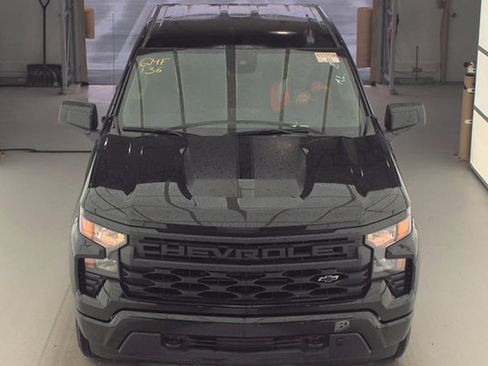Used 2024 Chevrolet Silverado 1500 Custom w/ Rally Edition AWD/4WD image 9