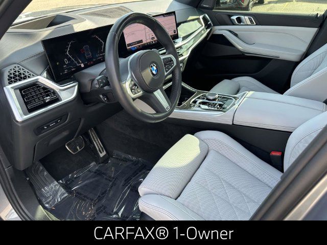 Certified 2025 BMW X5 xDrive40i w/ M Sport Package AWD/4WD image 2