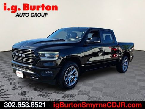 Used 2023 RAM 1500 Laramie AWD/4WD image 3