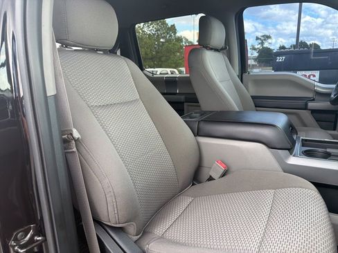 Used 2018 Ford F250 XLT w/ XLT Premium Package image 23