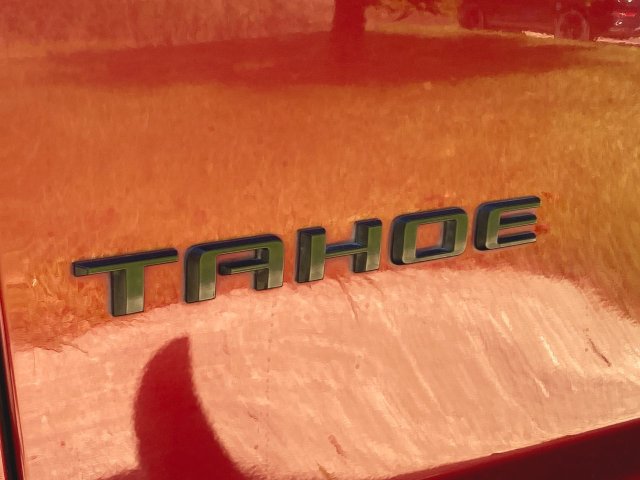 Used 2021 Chevrolet Tahoe Z71 w/ Z71 Signature Package AWD/4WD image 32