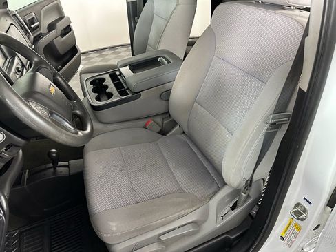 Used 2018 Chevrolet Silverado 1500 Custom w/ Custom Value Package image 26