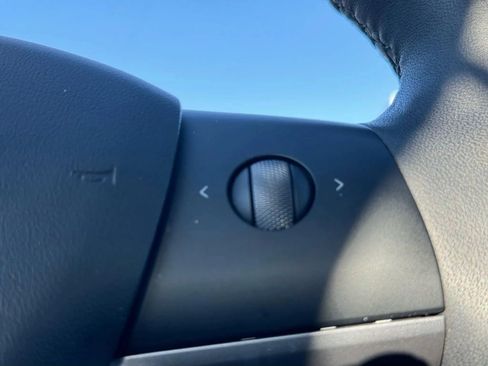 Used 2023 Tesla Model 3 Standard Range RWD image 27