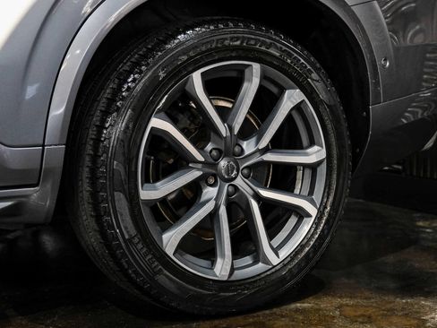 Used 2017 Volvo XC90 T6 Momentum w/ Convenience Package AWD/4WD image 61