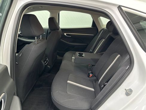Used 2025 Hyundai Sonata SEL FWD image 19