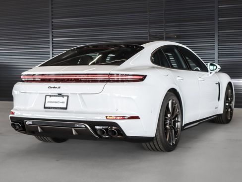 New 2026 Porsche Panamera Turbo S image 10