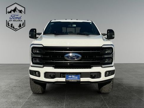 Certified 2025 Ford F350 Platinum w/ Tremor Off-Road Package AWD/4WD image 8