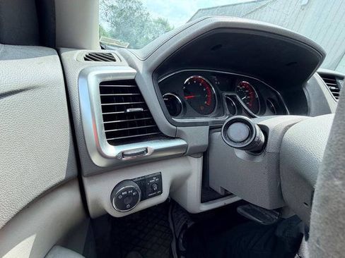 Used 2014 GMC Acadia SLE FWD image 38