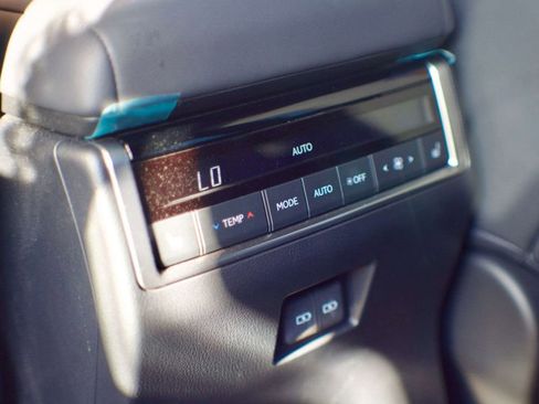 Used 2024 Lexus GX 550 Premium+/ColdAreaPkg/HeadsUpDi w/ Accessory Package (2T) image 46