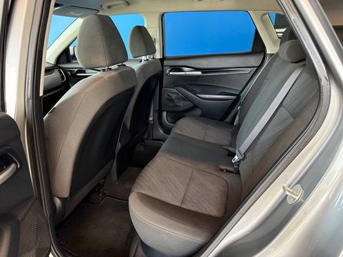 Used 2021 Kia Seltos LX AWD/4WD image 12