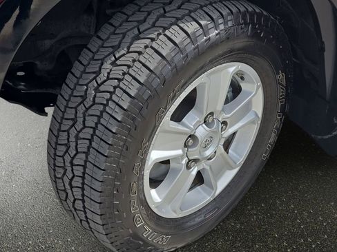 Used 2019 Toyota Sequoia SR5 w/ Premium Package RWD image 37