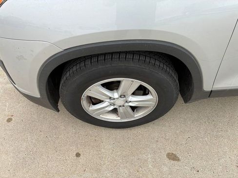 Used 2016 Chevrolet Trax LT image 10