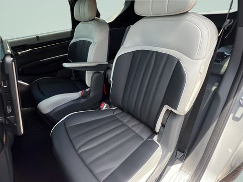 New 2026 Kia EV9 GT-Line AWD/4WD image 10