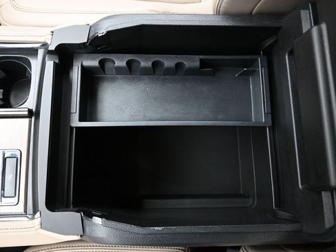 Used 2024 Ford Expedition Max Limited image 20