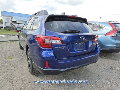 Used 2017 Subaru Outback 3.6R Limited image 9