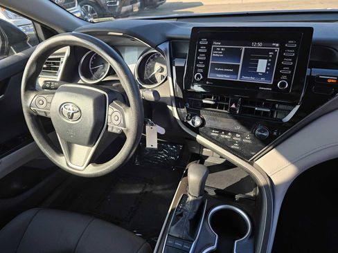 Used 2024 Toyota Camry LE image 10