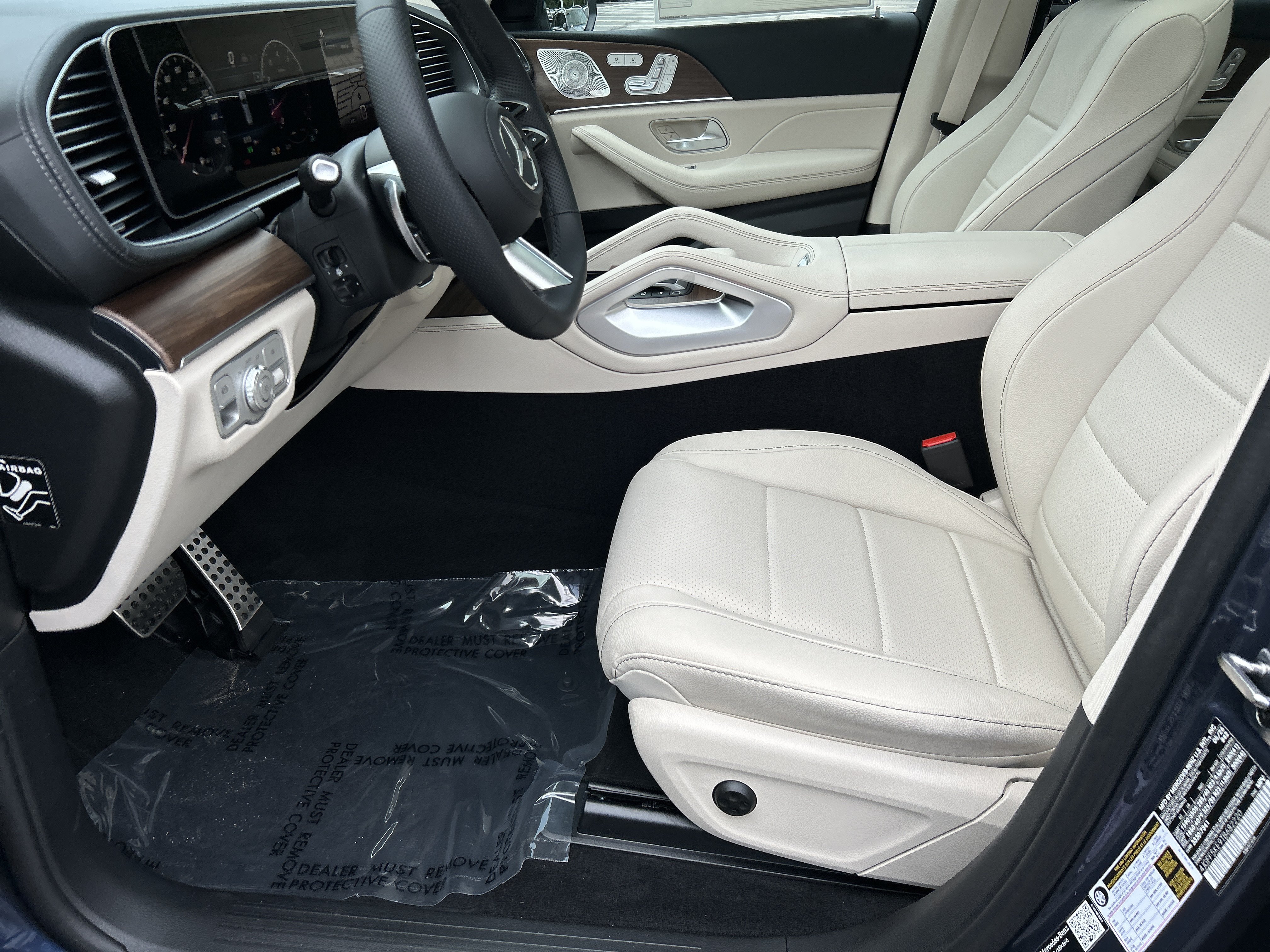 New 2026 Mercedes-Benz GLS 450 4MATIC image 20