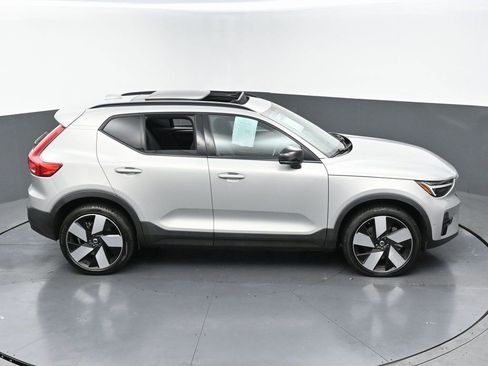 Used 2023 Volvo XC40 Recharge Ultimate w/ Protection Package Premier AWD/4WD image 51