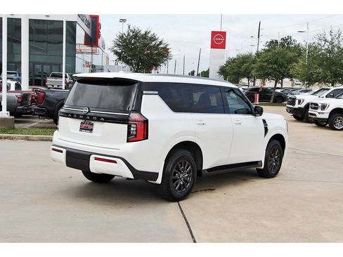 Certified 2026 Nissan Armada SV RWD image 4