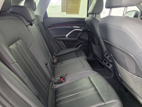 Used 2025 Audi Q5 Premium w/ Convenience Package AWD/4WD image 26