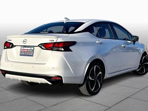 Used 2024 Nissan Versa SR image 13