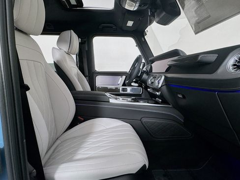 New 2026 Mercedes-Benz G 550 image 6