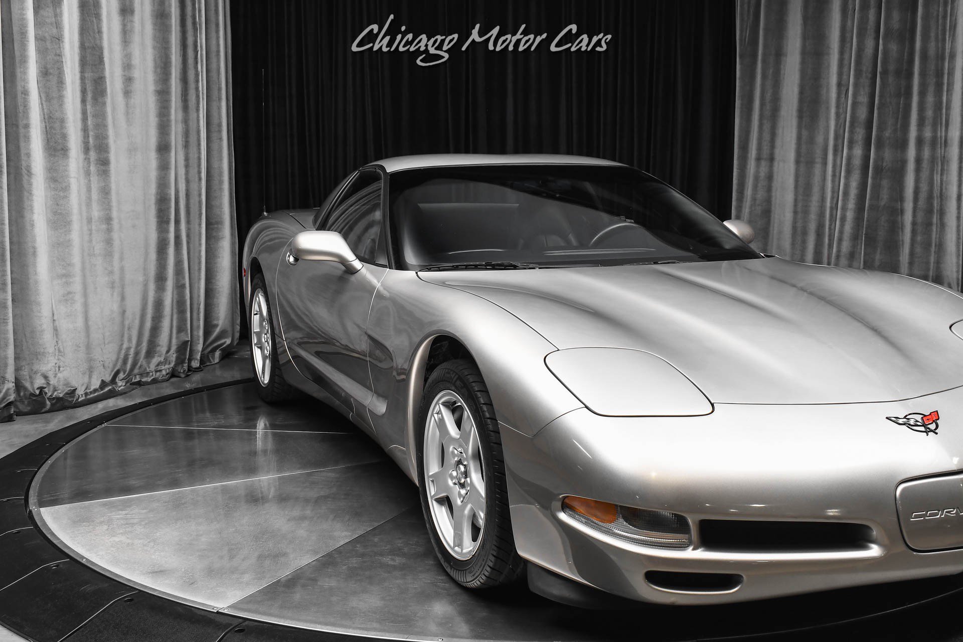 Used 1999 Chevrolet Corvette Coupe w/ Lighting Pkg RWD image 33