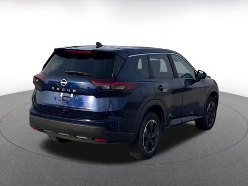 Used 2025 Nissan Rogue SV image 15
