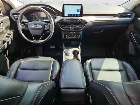 Used 2022 Ford Escape SEL image 18