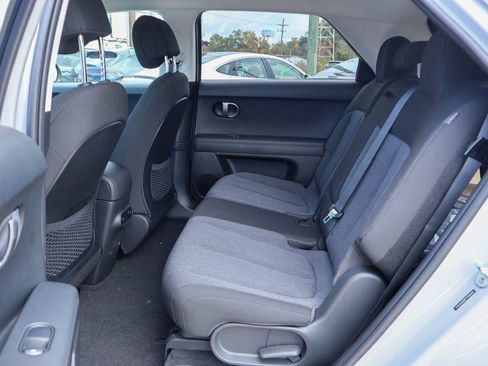 New 2026 Hyundai Ioniq 5 SE image 9