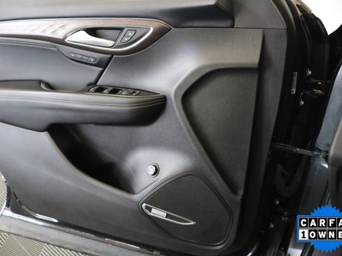 Used 2023 Buick Envision Avenir AWD/4WD image 36