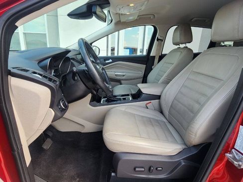 Used 2017 Ford Escape Titanium w/ Equipment Group 301A AWD/4WD image 7