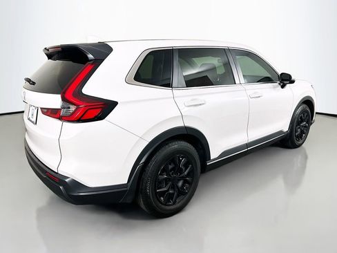 Certified 2025 Honda CR-V LX image 5