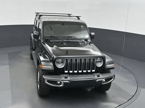Used 2018 Jeep Wrangler Unlimited Sahara w/ Uconnect 4C Nav & Sound Group AWD/4WD image 48