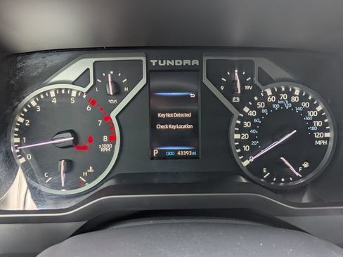 Used 2024 Toyota Tundra SR5 w/ SR5 Convenience Package AWD/4WD image 24
