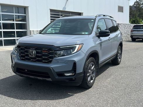 Used 2024 Honda Passport TrailSport image 7