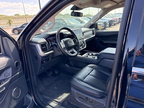 Used 2024 Ford Expedition Max XLT AWD/4WD image 20