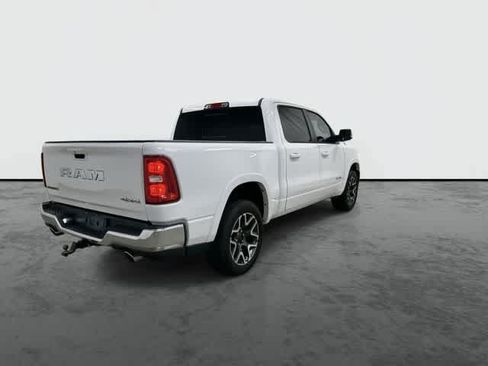 Used 2025 RAM 1500 Laramie AWD/4WD image 3