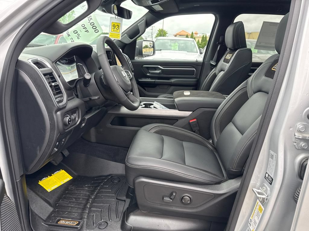 New 2026 RAM 1500 Big Horn AWD/4WD image 17