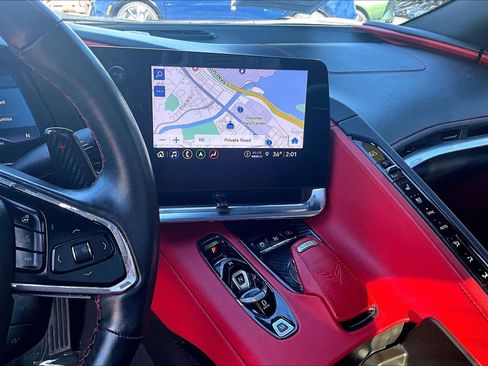 Used 2021 Chevrolet Corvette Stingray Preferred Conv w/ Z51 Performance Package image 6