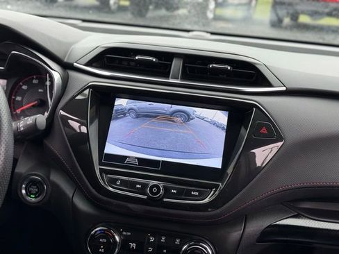 Used 2023 Chevrolet TrailBlazer RS w/ Convenience Package image 3