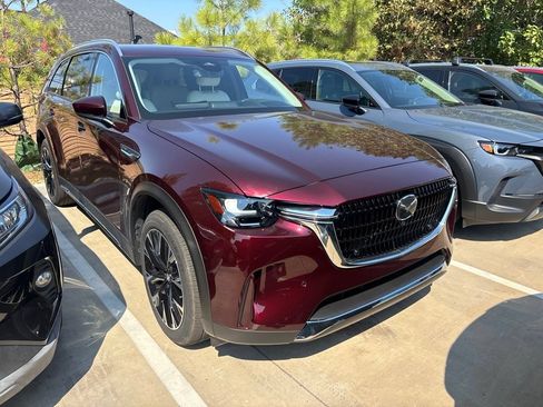 Used 2026 MAZDA CX-90 Plug-In Hybrid w/ Premium Plus AWD/4WD image 3