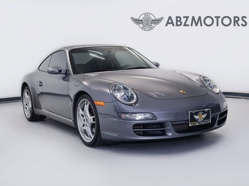 Used 2005 Porsche 911 Carrera RWD image 1