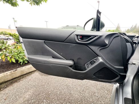 Certified 2023 Toyota GR86 image 15