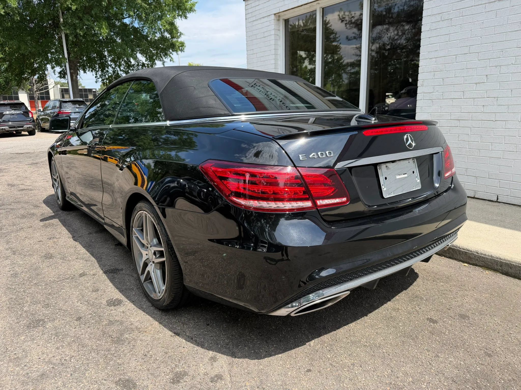 Used 2016 Mercedes-Benz E 400 Cabriolet image 7