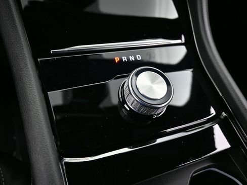 Used 2023 Jeep Grand Cherokee Overland w/ Luxury Tech Group IV image 29